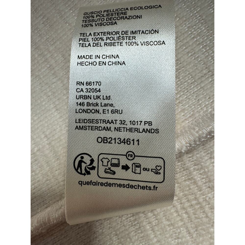 Free People Cuddle Up Sherpa Poncho Vest XL LG Ivory Oversized OB2134611 - Picture 12 of 12
